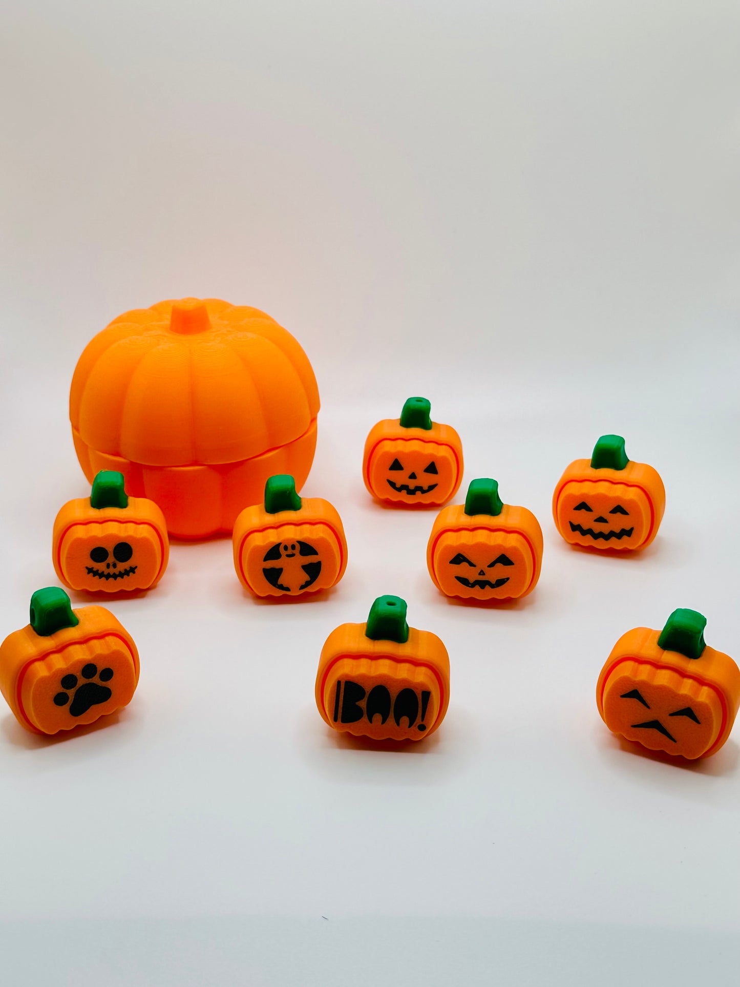 Pumpkin Patch Multi-Pack Fidget Clicker Halloween Party Favor stress relief